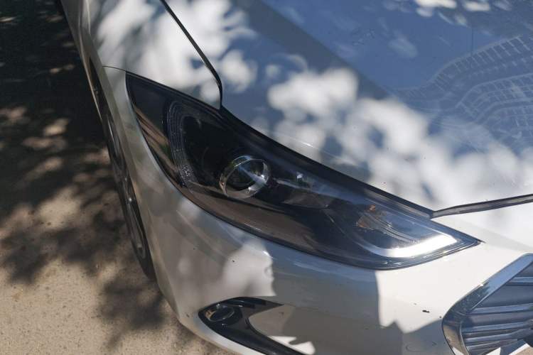Used Hyundai Elantra (6th Generation / Lingdong) 2016 1.6L Automatic ZhiXuan – Elite Version Right Front Headlight