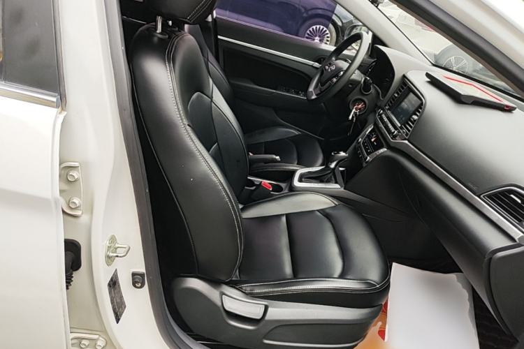 Used Hyundai Elantra (6th Generation / Lingdong) 2016 1.6L Automatic ZhiXuan – Elite Version Right Front Seat