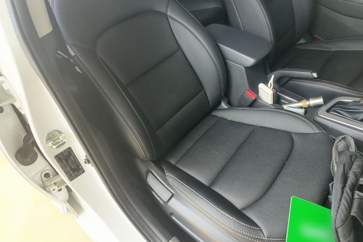 Used Hyundai Elantra (6th Generation / Lingdong) 2016 1.6L Automatic ZhiXuan – Elite Version Right Front Seat