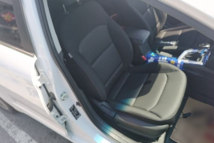 Used Hyundai Elantra (6th Generation / Lingdong) 2016 1.6L Automatic ZhiXuan – Elite Version Right Front Seat
