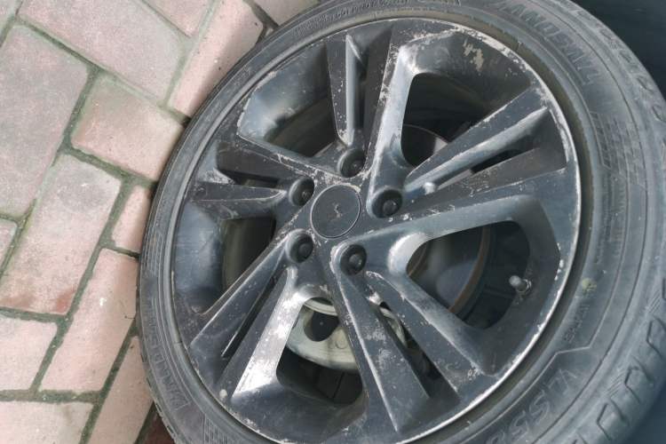 Used Hyundai Elantra (6th Generation / Lingdong) 2016 1.6L Automatic ZhiXuan – Elite Version Right Front Wheel Hub