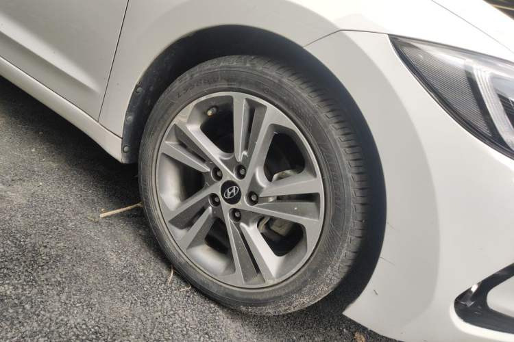 Used Hyundai Elantra (6th Generation / Lingdong) 2016 1.6L Automatic ZhiXuan – Elite Version Right Front Wheel Hub