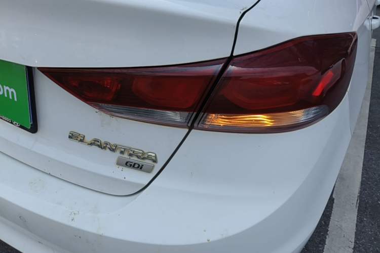 Used Hyundai Elantra (6th Generation / Lingdong) 2016 1.6L Automatic ZhiXuan – Elite Version Right Rear Taillight