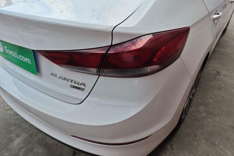 Used Hyundai Elantra (6th Generation / Lingdong) 2016 1.6L Automatic ZhiXuan – Elite Version Right Rear Taillight