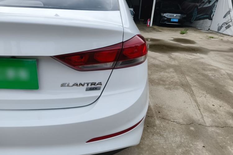 Used Hyundai Elantra (6th Generation / Lingdong) 2016 1.6L Automatic ZhiXuan – Elite Version Right Rear Taillight