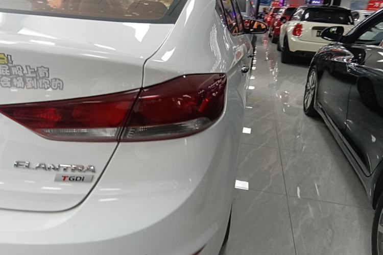 Used Hyundai Elantra (6th Generation / Lingdong) 2016 1.4T Dual-Clutch Xuan Dong · Dynamic Version Right Rear Taillight