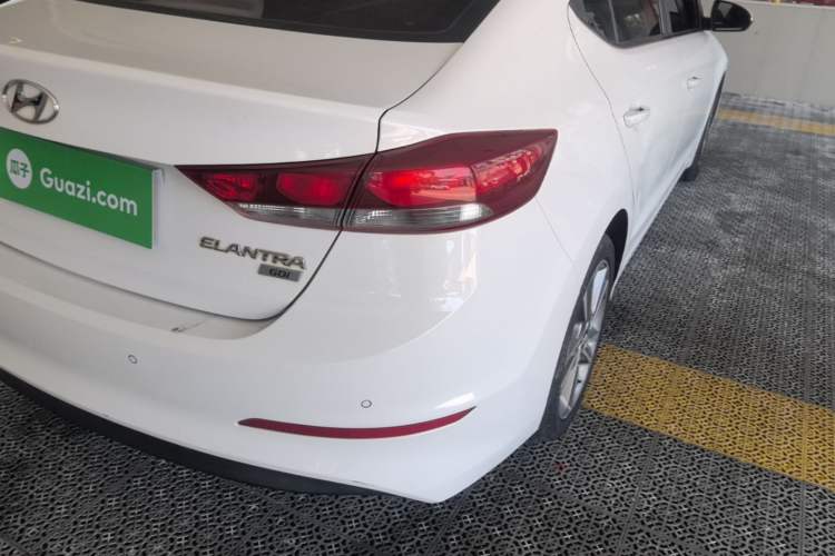 Used Hyundai Elantra (6th Generation / Lingdong) 2016 1.6L Automatic ZhiXuan – Elite Version Right Rear Taillight