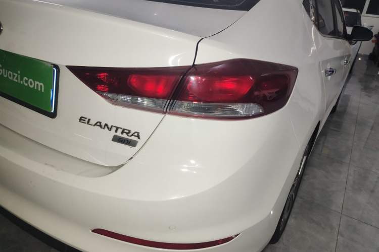 Used Hyundai Elantra (6th Generation / Lingdong) 2016 1.6L Automatic ZhiXuan – Elite Version Right Rear Taillight
