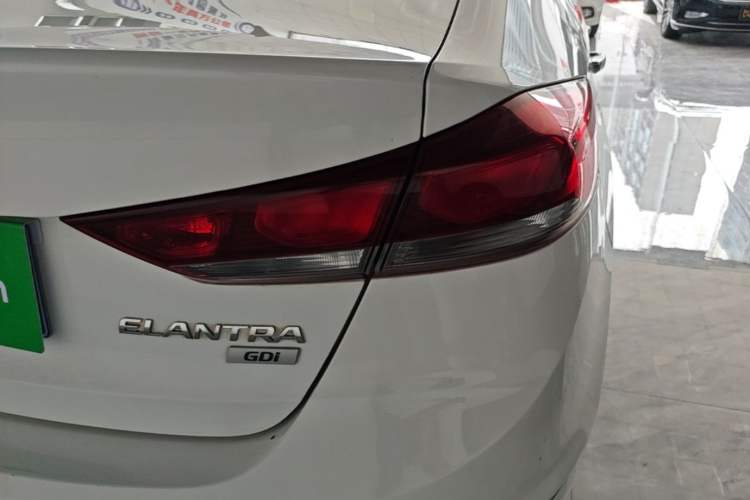 Used Hyundai Elantra (6th Generation / Lingdong) 2016 1.6L Automatic ZhiXuan – Elite Version Right Rear Taillight