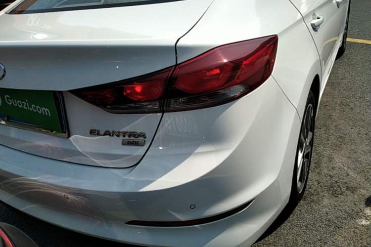 Used Hyundai Elantra (6th Generation / Lingdong) 2016 1.6L Automatic ZhiXuan – Elite Version Right Rear Taillight