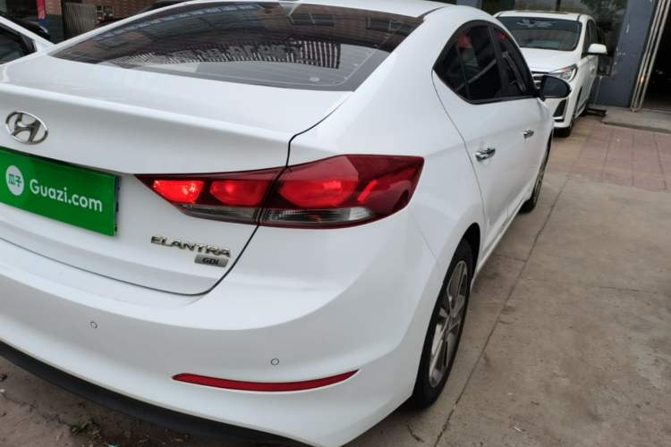Used Hyundai Elantra (6th Generation / Lingdong) 2016 1.6L Automatic ZhiXuan – Elite Version Right Rear Taillight