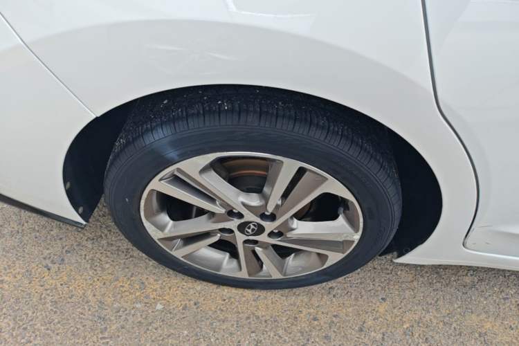 Used Hyundai Elantra (6th Generation / Lingdong) 2016 1.6L Automatic ZhiXuan – Elite Version Right Rear Wheel Hub