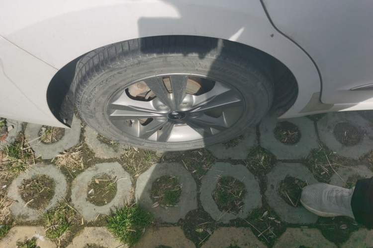 Used Hyundai Elantra (6th Generation / Lingdong) 2016 1.6L Manual ZhiXuan · Dynamic Model Right Rear Wheel Hub
