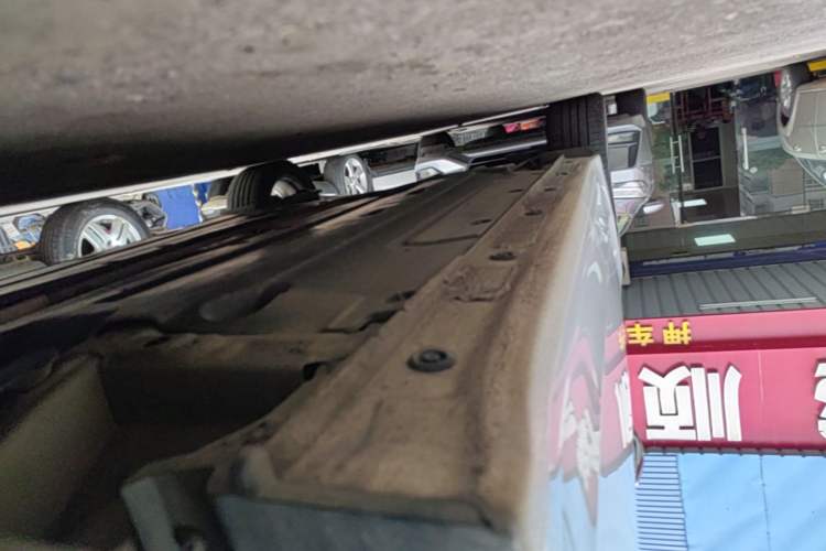 Used Hyundai Elantra (6th Generation / Lingdong) 2016 1.6L Automatic ZhiXuan – Elite Version Right Side Sill