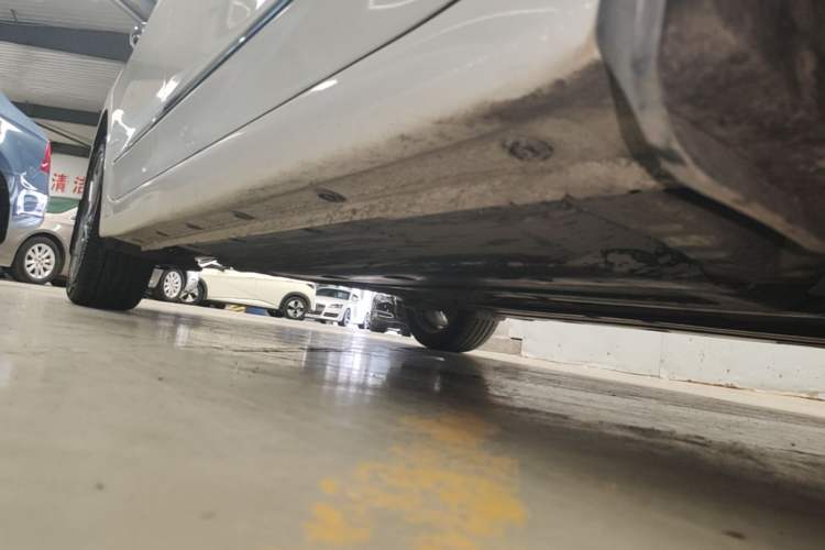 Used Hyundai Elantra (6th Generation / Lingdong) 2016 1.6L Automatic ZhiXuan – Elite Version Right Side Sill