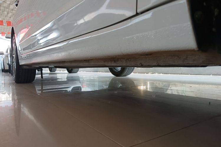 Used Hyundai Elantra (6th Generation / Lingdong) 2016 1.6L Automatic ZhiXuan – Elite Version Right Side Sill