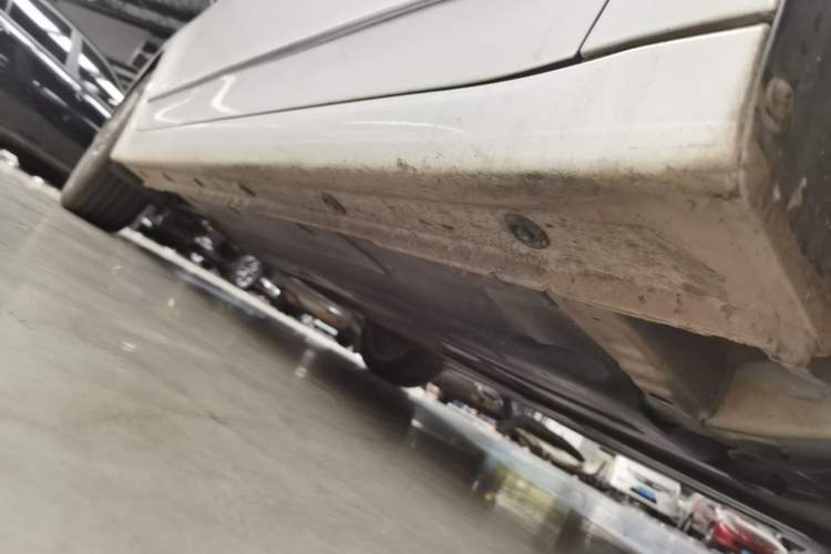 Used Hyundai Elantra (6th Generation / Lingdong) 2016 1.6L Automatic ZhiXuan – Elite Version Right Side Sill