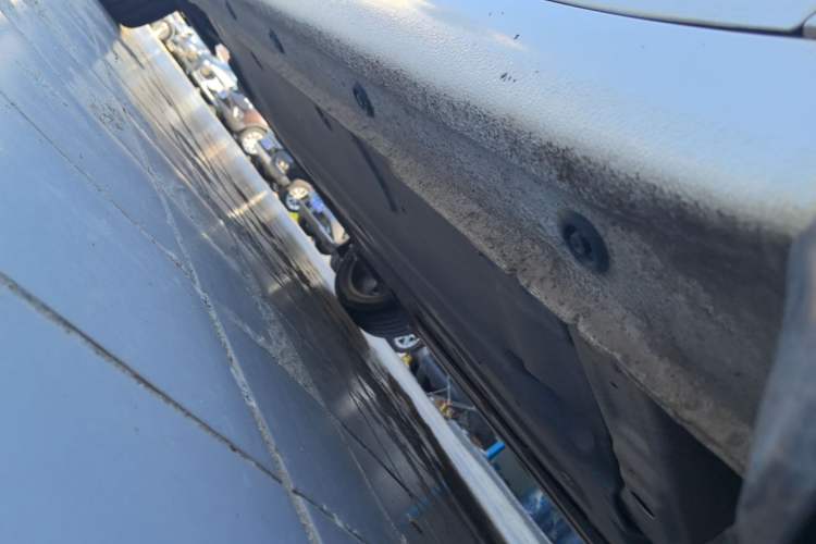 Used Hyundai Elantra (6th Generation / Lingdong) 2016 1.6L Automatic ZhiXuan – Elite Version Right Side Sill