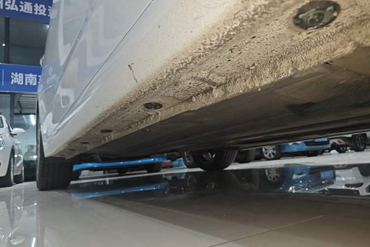 Used Hyundai Elantra (6th Generation / Lingdong) 2016 1.6L Automatic ZhiXuan – Elite Version Right Side Sill