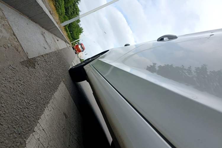 Used Hyundai Elantra (6th Generation / Lingdong) 2016 1.6L Automatic ZhiXuan – Elite Version Right Side Sill