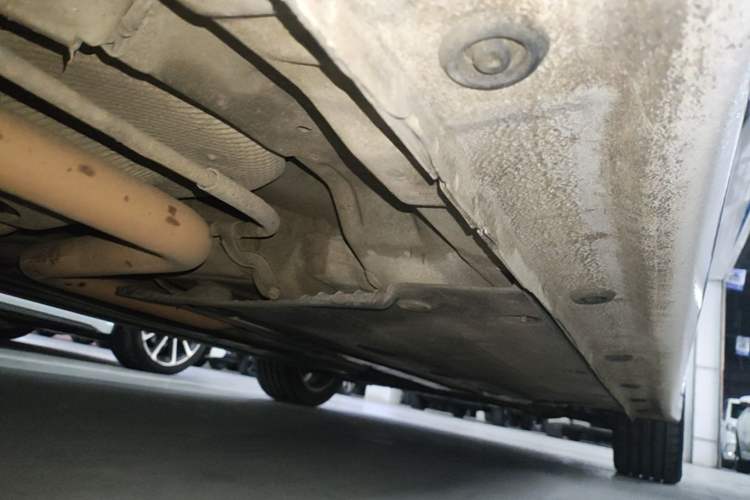 Used Hyundai Elantra (6th Generation / Lingdong) 2016 1.6L Automatic ZhiXuan – Elite Version Right Side Sill