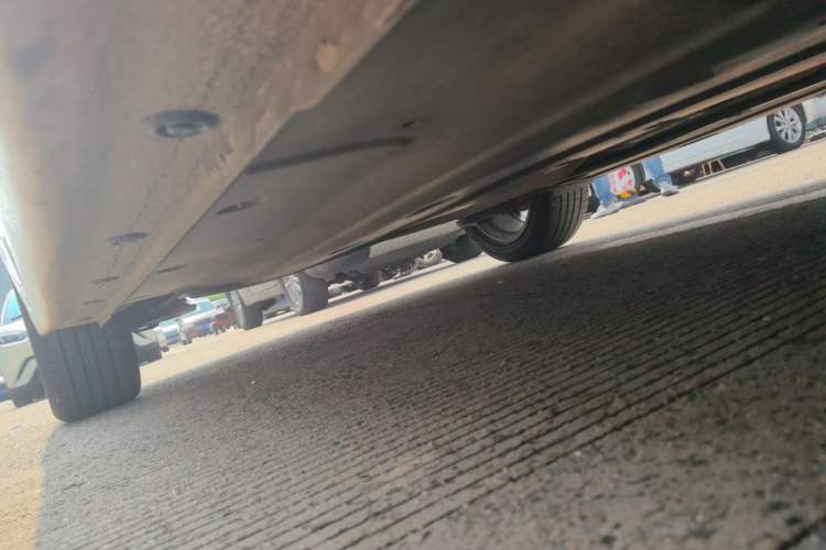 Used Hyundai Elantra (6th Generation / Lingdong) 2016 1.6L Automatic ZhiXuan – Elite Version Right Side Sill