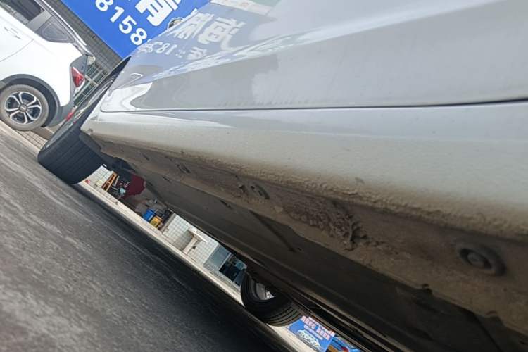 Used Hyundai Elantra (6th Generation / Lingdong) 2016 1.6L Automatic ZhiXuan – Elite Version Right Side Sill
