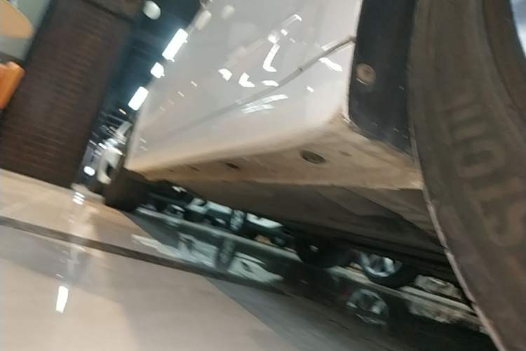 Used Hyundai Elantra (6th Generation / Lingdong) 2016 1.6L Automatic ZhiXuan – Elite Version Right Side Sill