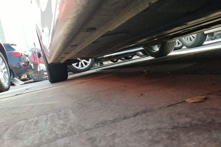 Used Hyundai Elantra (6th Generation / Lingdong) 2016 1.6L Automatic ZhiXuan – Elite Version Right Side Sill