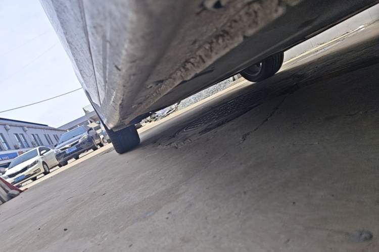 Used Hyundai Elantra (6th Generation / Lingdong) 2016 1.6L Automatic ZhiXuan – Elite Version Right Side Sill