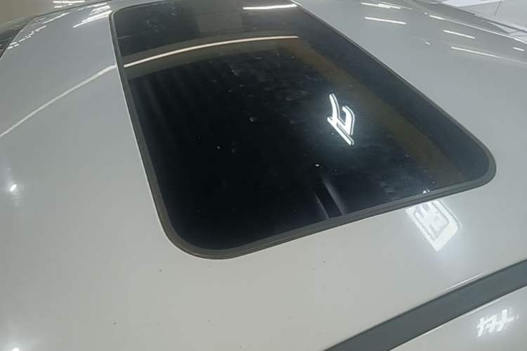 Used Hyundai Elantra (6th Generation / Lingdong) 2016 1.6L Automatic ZhiXuan – Elite Version Roof