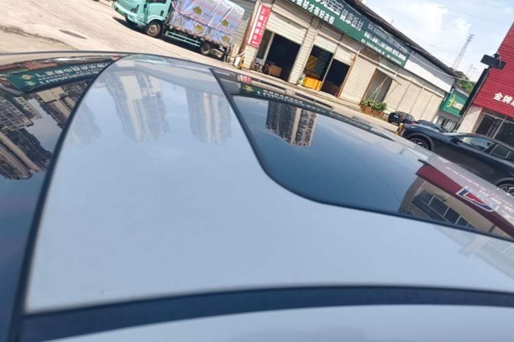 Used Hyundai Elantra (6th Generation / Lingdong) 2016 1.6L Automatic ZhiXuan – Elite Version Roof