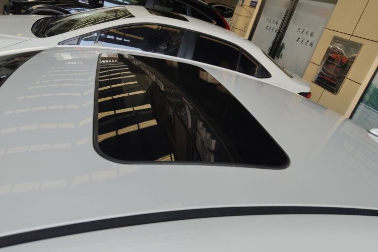 Used Hyundai Elantra (6th Generation / Lingdong) 2016 1.6L Automatic ZhiXuan – Elite Version Roof