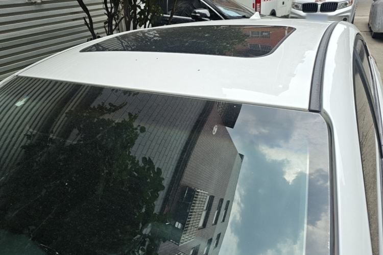 Used Hyundai Elantra (6th Generation / Lingdong) 2016 1.6L Automatic ZhiXuan – Elite Version Roof