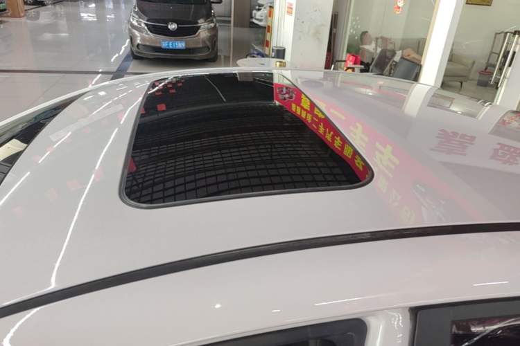 Used Hyundai Elantra (6th Generation / Lingdong) 2016 1.6L Automatic ZhiXuan – Elite Version Roof