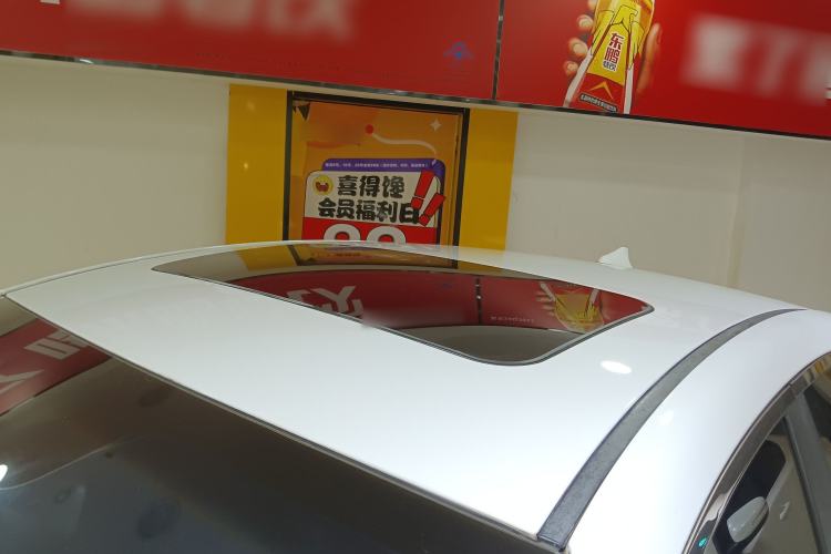 Used Hyundai Elantra (6th Generation / Lingdong) 2016 1.6L Automatic ZhiXuan – Elite Version Roof