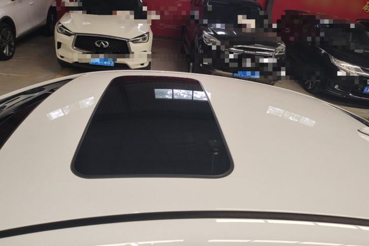Used Hyundai Elantra (6th Generation / Lingdong) 2016 1.6L Automatic ZhiXuan – Elite Version Roof