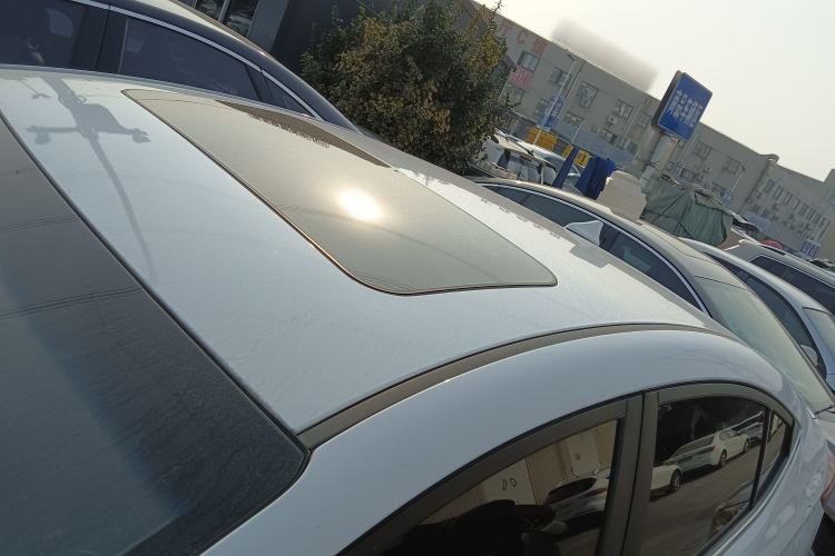 Used Hyundai Elantra (6th Generation / Lingdong) 2016 1.6L Automatic ZhiXuan – Elite Version Roof