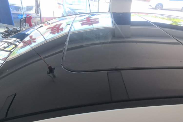 Used Hyundai Elantra (6th Generation / Lingdong) 2016 1.6L Automatic ZhiXuan – Elite Version Roof
