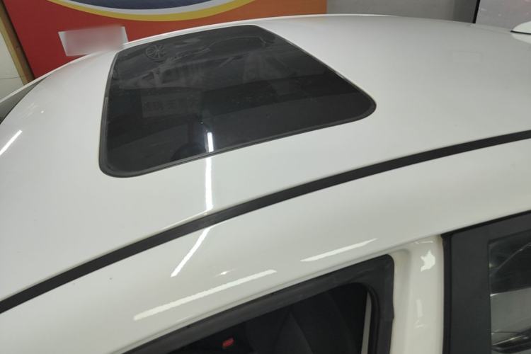 Used Hyundai Elantra (6th Generation / Lingdong) 2016 1.6L Automatic ZhiXuan – Elite Version Roof