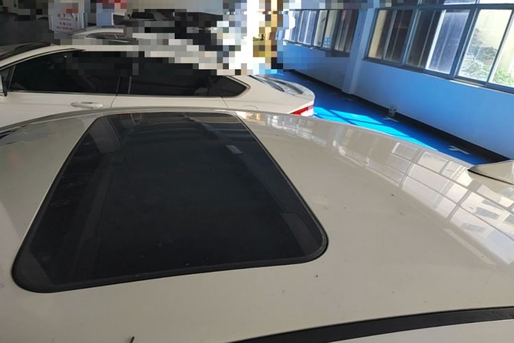 Used Hyundai Elantra (6th Generation / Lingdong) 2016 1.6L Automatic ZhiXuan – Elite Version Roof