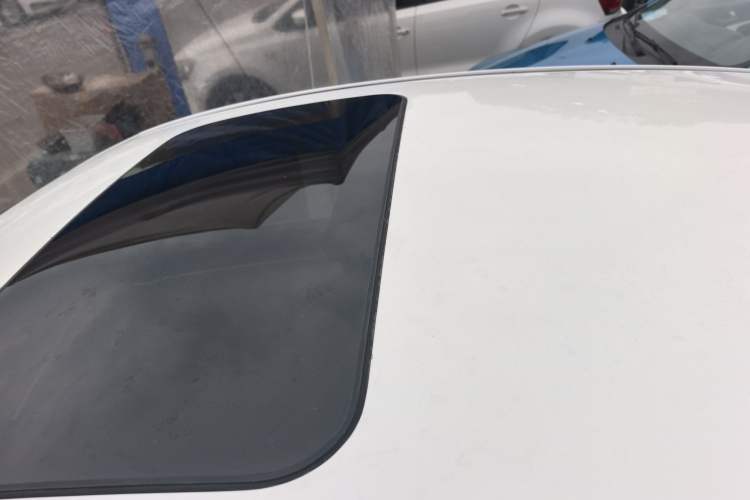 Used Hyundai Elantra (6th Generation / Lingdong) 2016 1.6L Manual ZhiXuan · Dynamic Model Roof