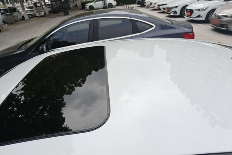 Used Hyundai Elantra (6th Generation / Lingdong) 2016 1.6L Automatic ZhiXuan – Elite Version Roof