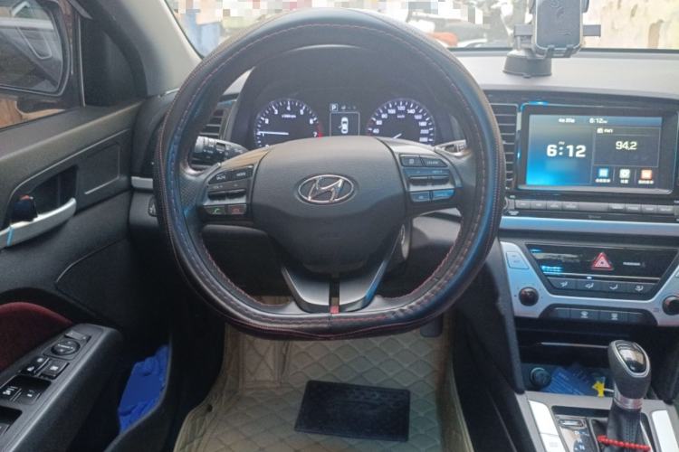 Used Hyundai Elantra (6th Generation / Lingdong) 2016 1.6L Automatic ZhiXuan – Elite Version Steering Wheel