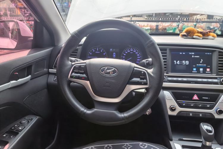 Used Hyundai Elantra (6th Generation / Lingdong) 2016 1.6L Automatic ZhiXuan – Elite Version Steering Wheel