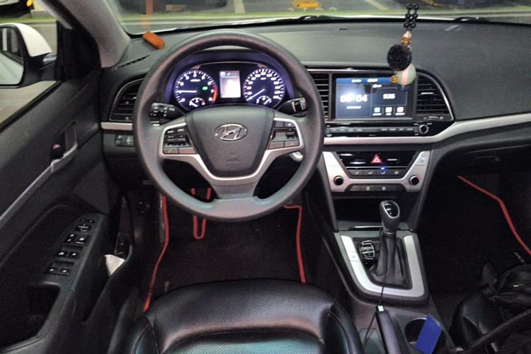 Used Hyundai Elantra (6th Generation / Lingdong) 2016 1.6L Automatic ZhiXuan – Elite Version Steering Wheel