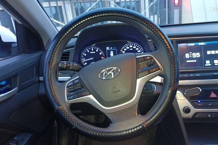 Used Hyundai Elantra (6th Generation / Lingdong) 2016 1.6L Automatic ZhiXuan – Elite Version Steering Wheel