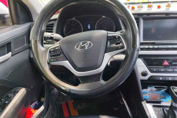 Used Hyundai Elantra (6th Generation / Lingdong) 2016 1.6L Automatic ZhiXuan – Elite Version Steering Wheel