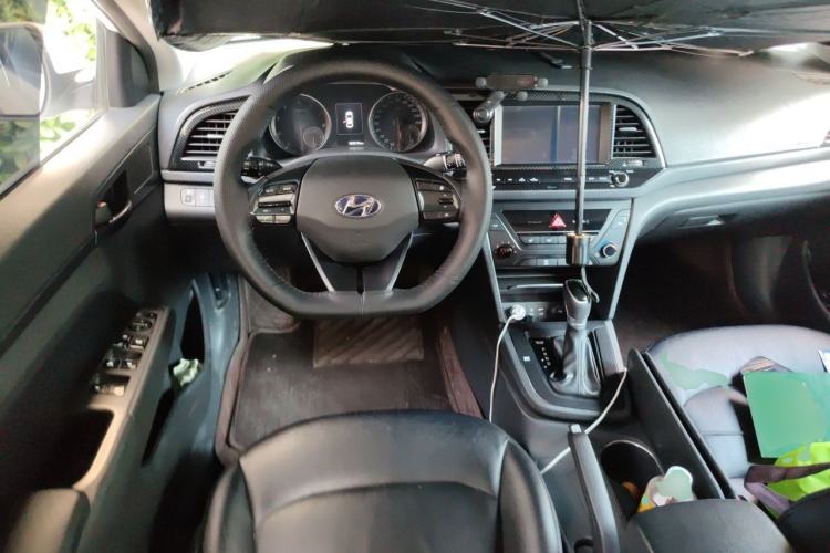 Used Hyundai Elantra (6th Generation / Lingdong) 2016 1.4T Dual-Clutch Xuan Dong · Dynamic Version Steering Wheel