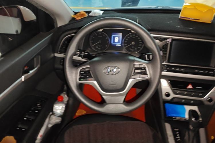 Used Hyundai Elantra (6th Generation / Lingdong) 2016 1.6L Automatic ZhiXuan – Elite Version Steering Wheel